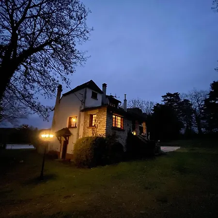 Le Bonheur Lot 6p Avec Piscine Pres De Rocamadour Et Sarlat Сasa de vacaciones *